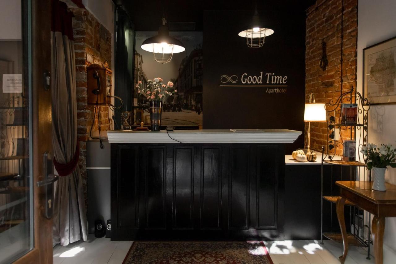 Apartament Szyfonowy By Good Time ウッチ エクステリア 写真